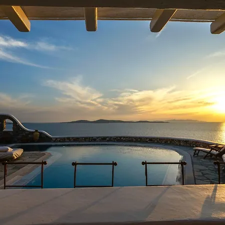 Patron 1 & 2 Pool Sunset Villas- Seven Bedrooms & Five Bedrooms * Mykonos Town